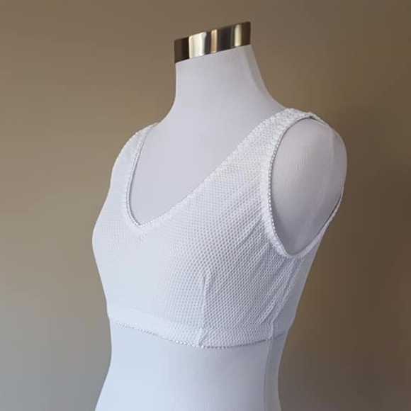 Sports Bra / Dream Products / White / Size 36 - Picture 1 of 8